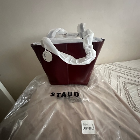 NWT Staud Ida Tote Rasin